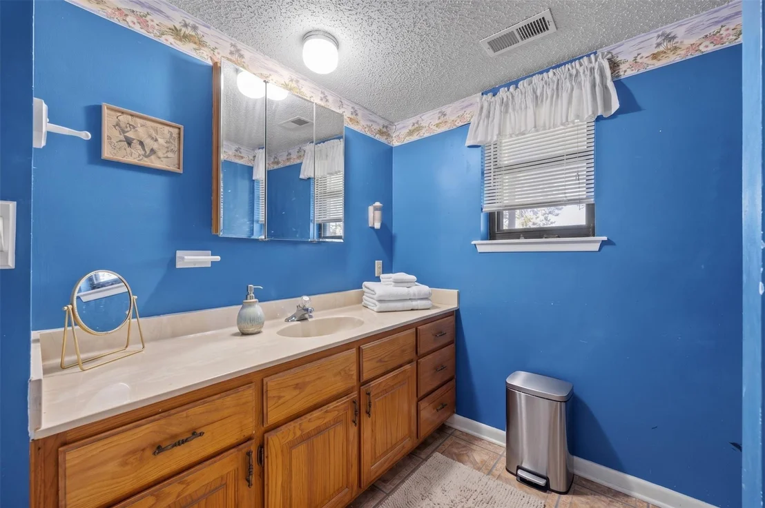 Photo of 20604 Dawn Drive