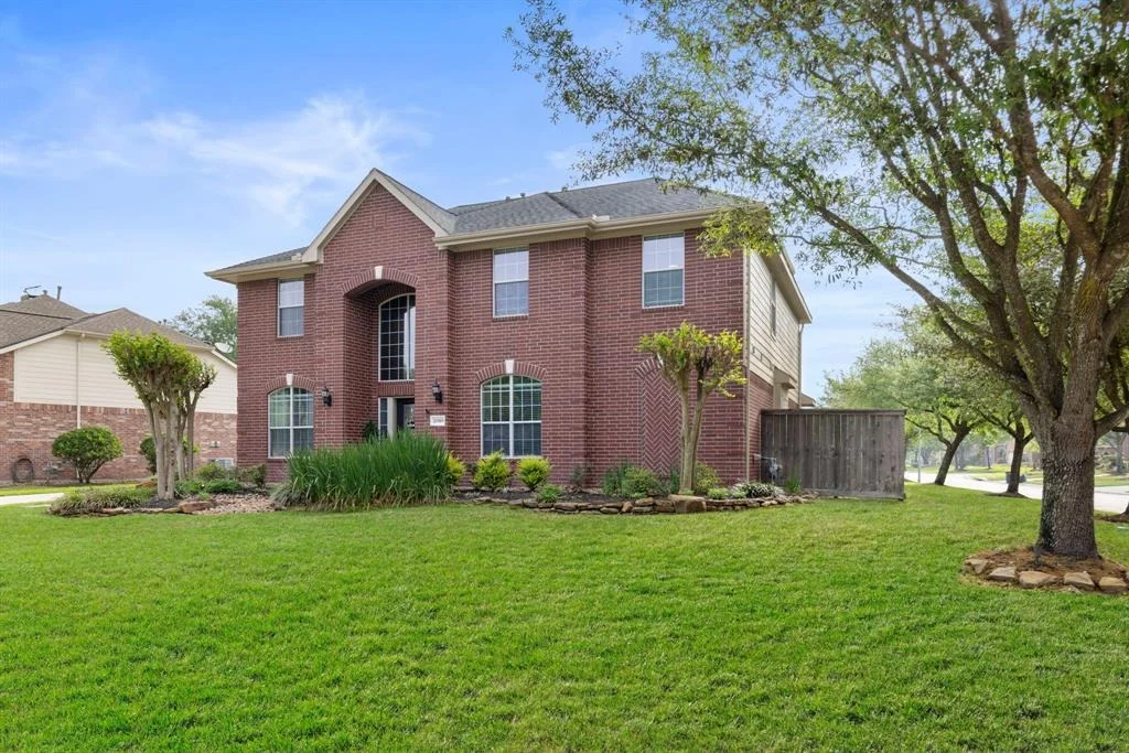 Photo of 20819 Pinebrook Hollow Lane