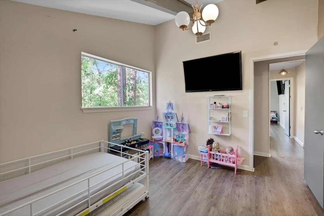 Photo of 141 N Pine Harbour Drive