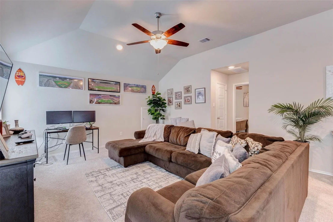 Photo of 21650 Calico Bush Trail
