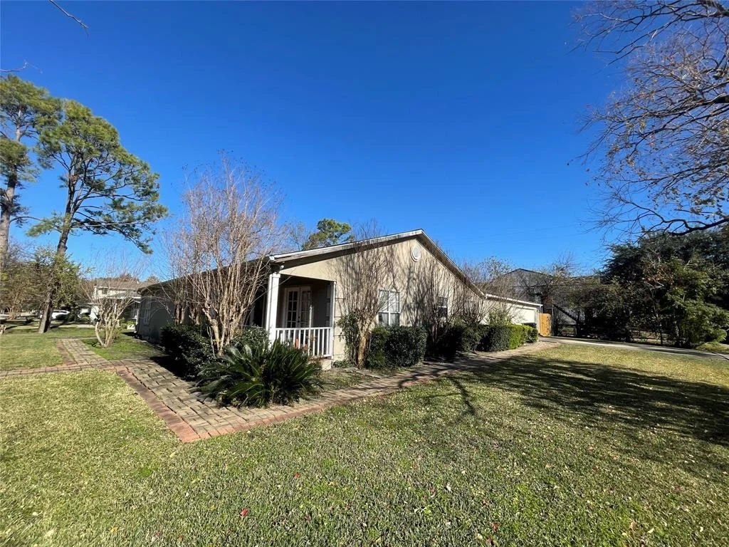 Photo of 8431 Lorrie Drive