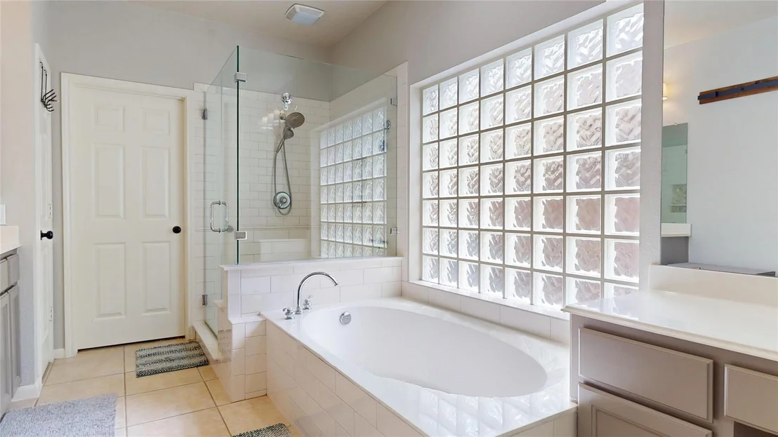 Photo of 1323 Hillside Forest Drive