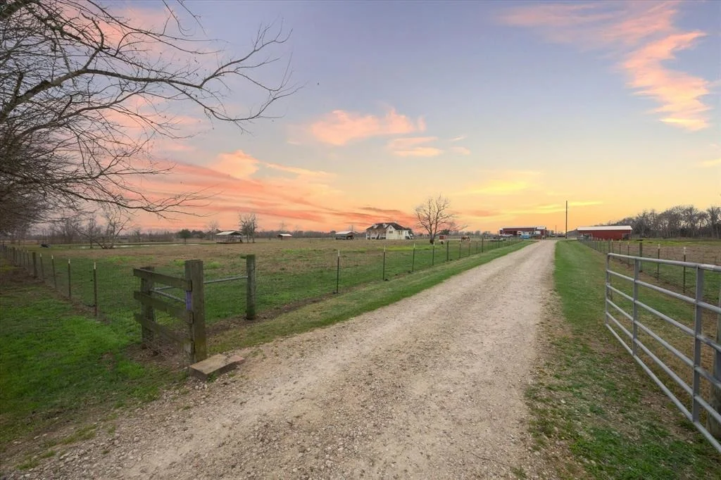 Photo of 11606 County Road 48