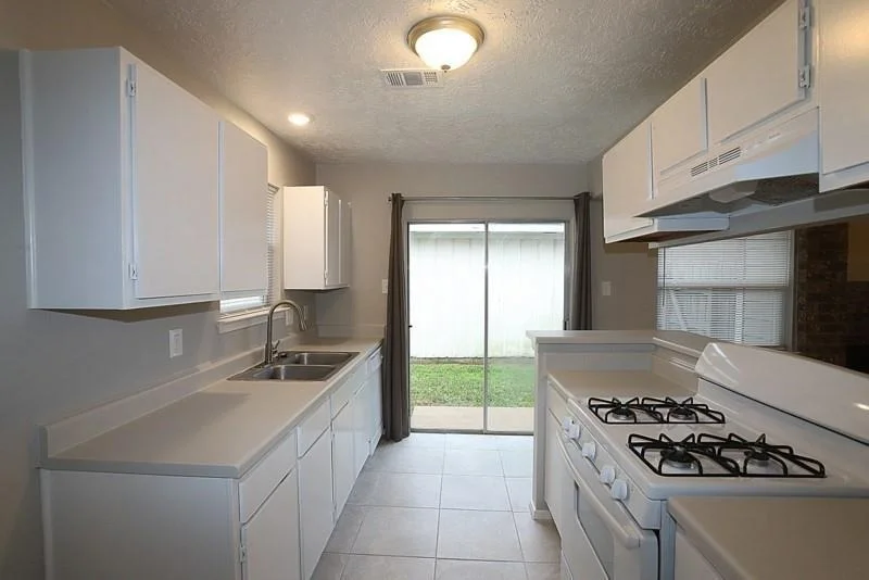 Photo of 4817 Redbud Drive
