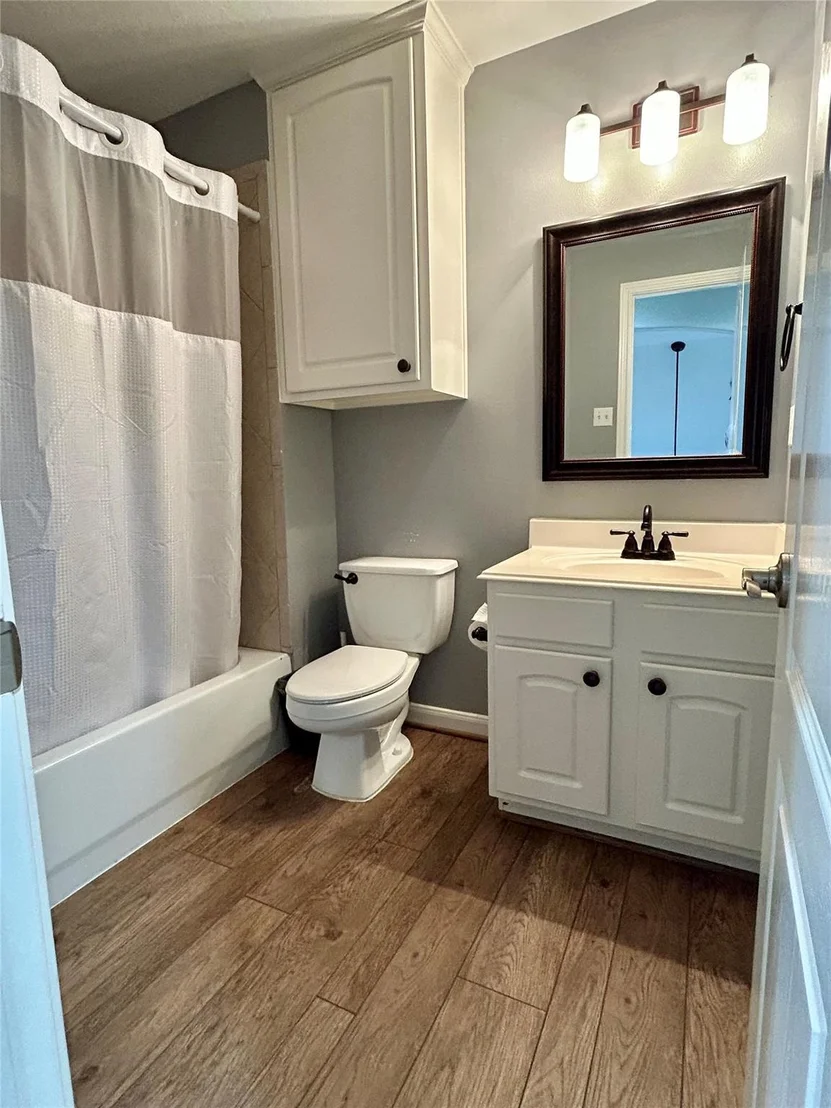Photo of 15802 Deerpath Court