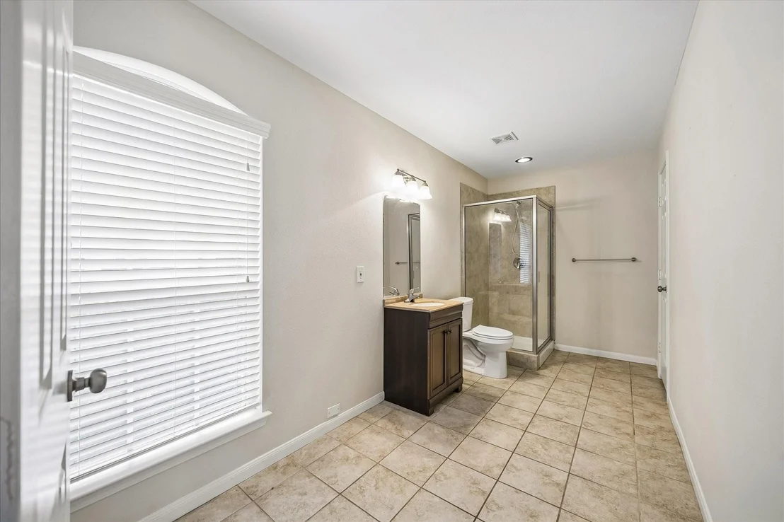 Photo of 17803 Loring Lane