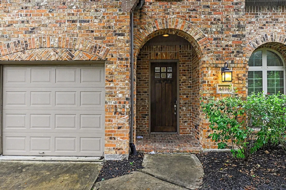 Photo of 6006 Logstone Drive
