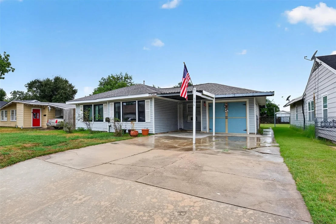 Photo of 306 Tilden Drive
