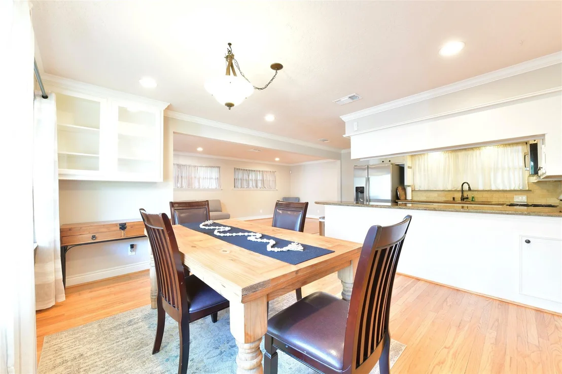 Photo of 4406 Benning Drive