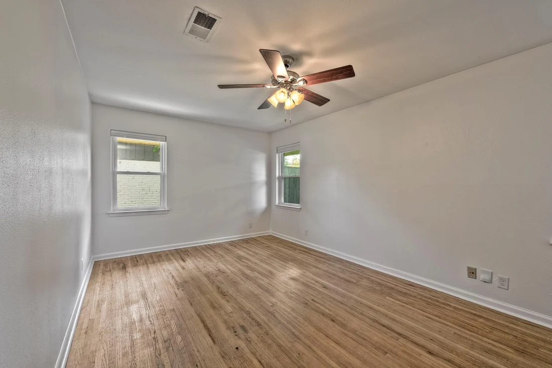 Photo of 8927 Rockhurst Drive