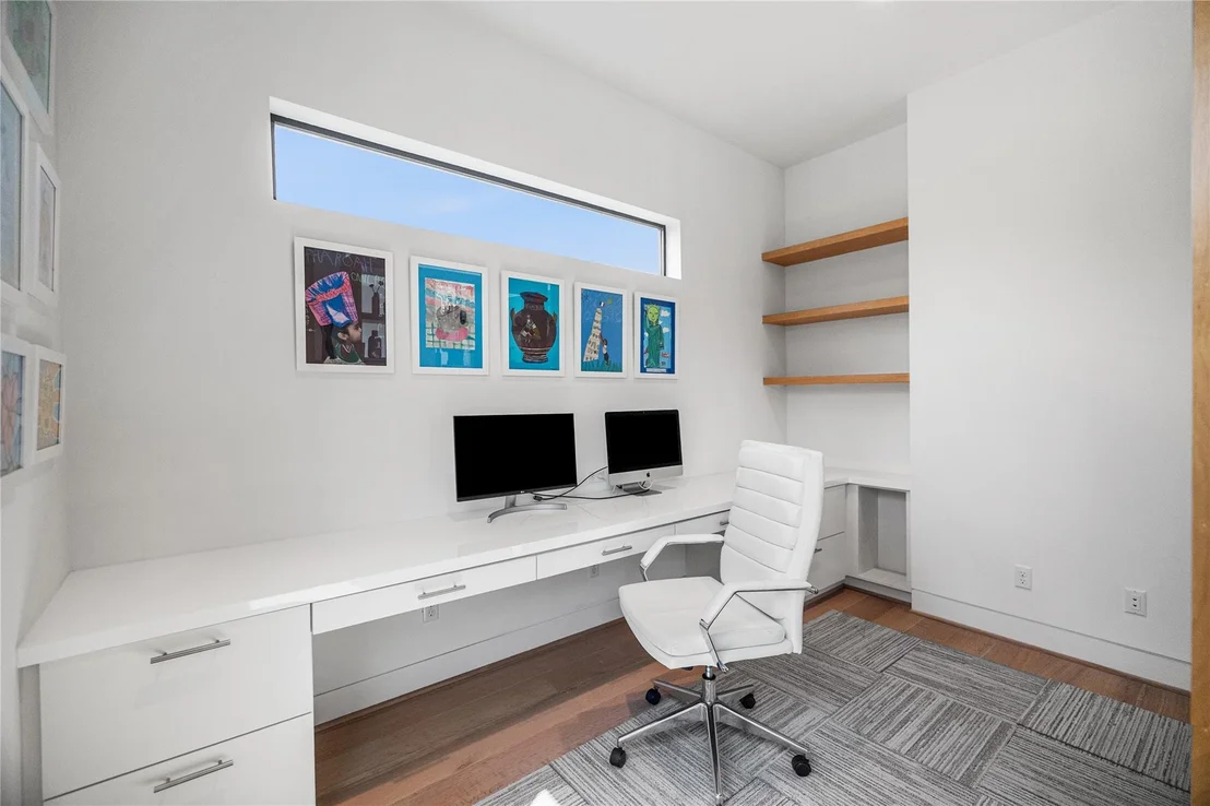 Photo of 2608 Barbara Lane