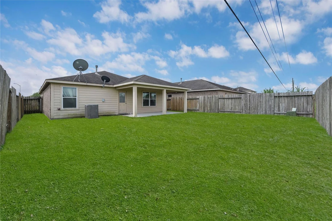 Photo of 1827 Garnet Breeze Drive