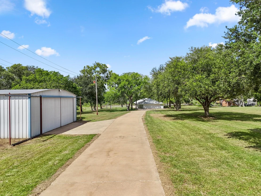 Photo of 448 County Road 243