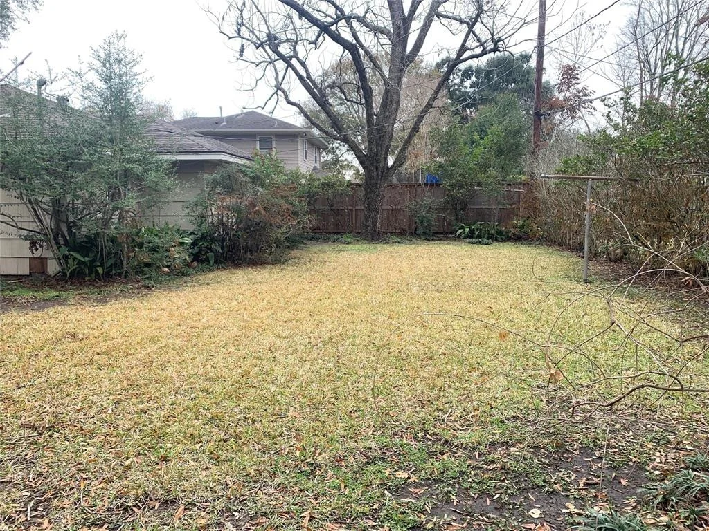 Photo of 4609 Redstart Street