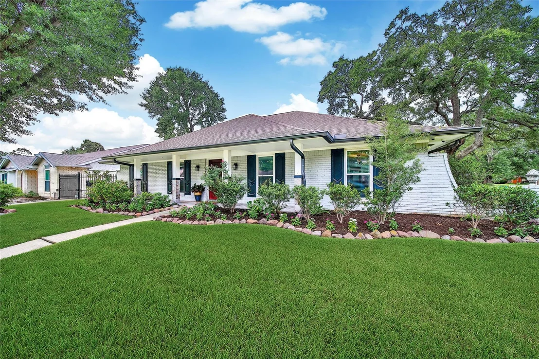 Photo of 963 Thornton Road
