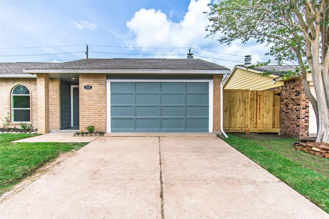 Photo of 318 Willoughby Drive