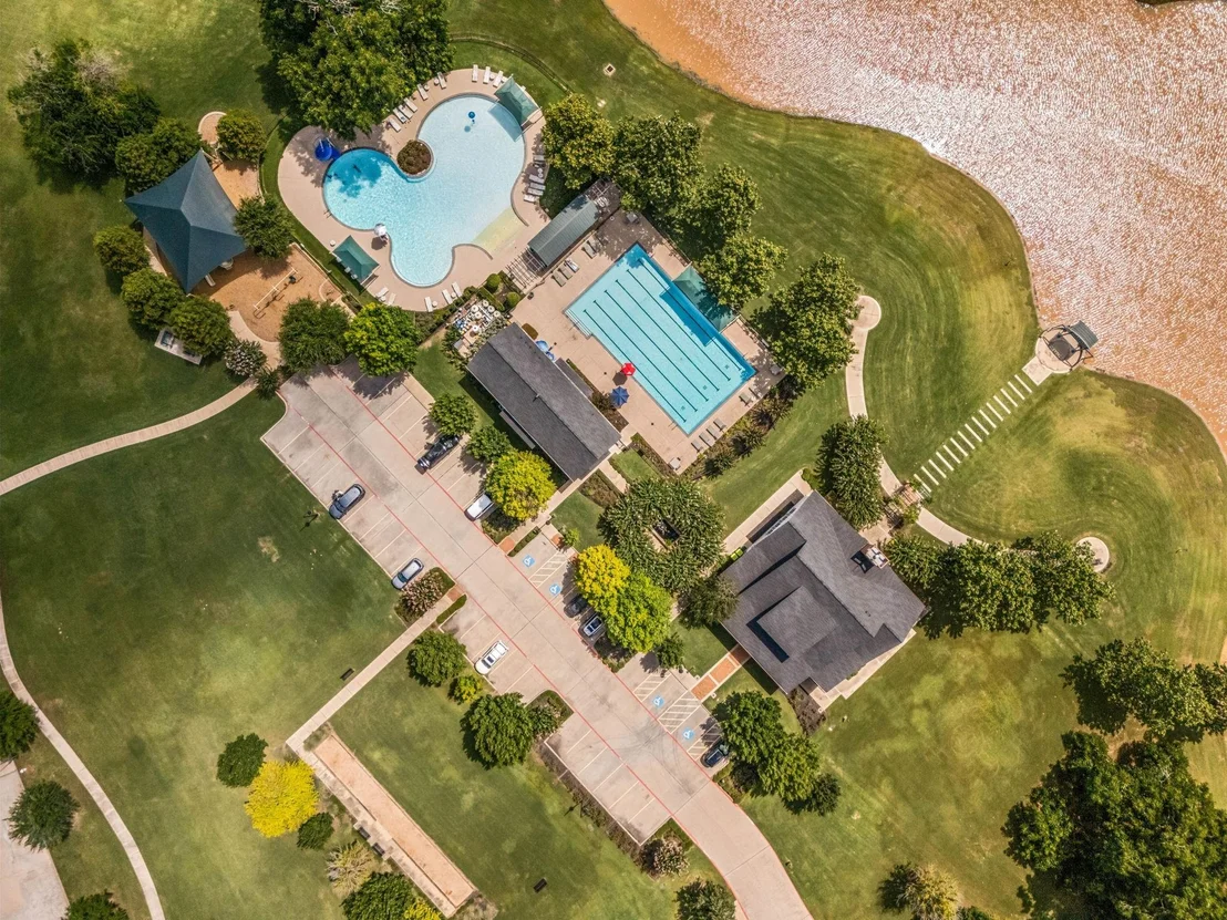 Photo of 30715 Parkside Passage Drive