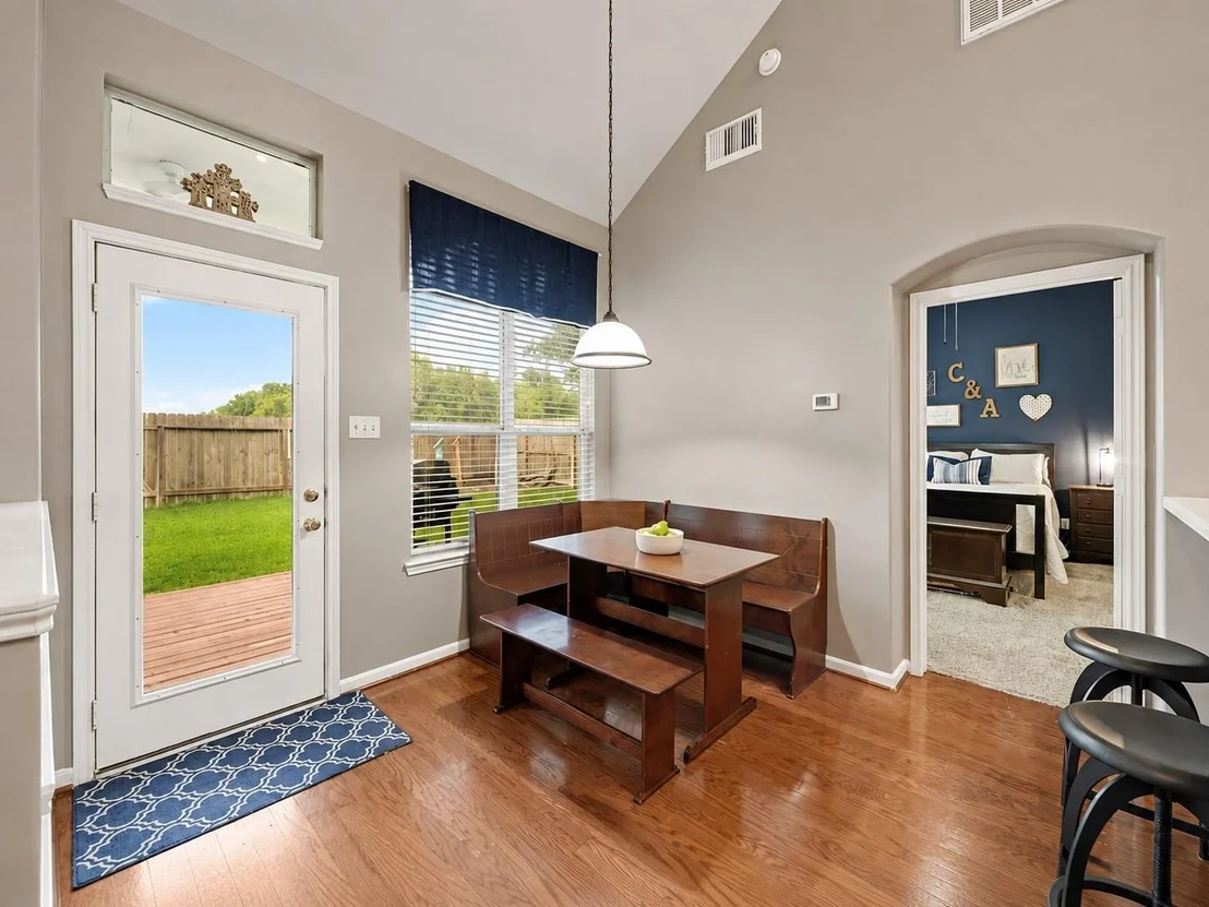 Photo of 4026 Chestnut Bend