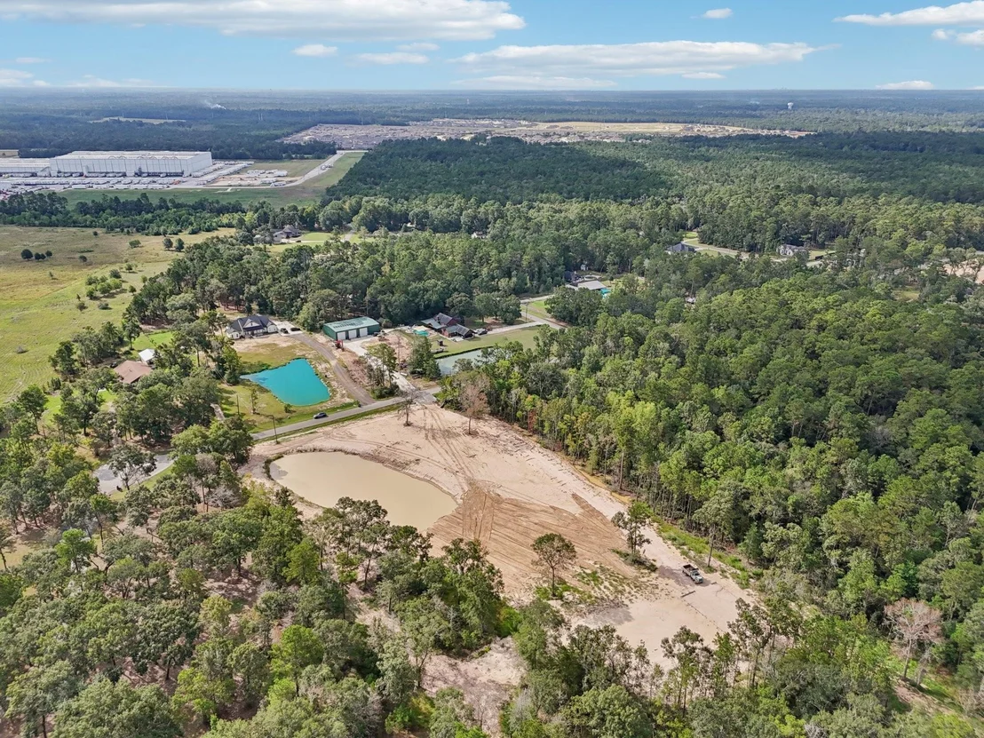 Photo of 18471 Country Place Drive