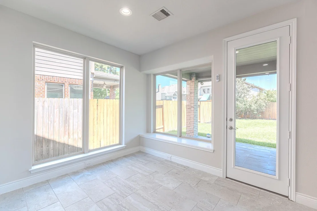Photo of 27918 Madison Bend Drive