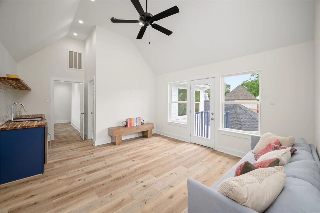 Photo of 1431 Hoveden Drive