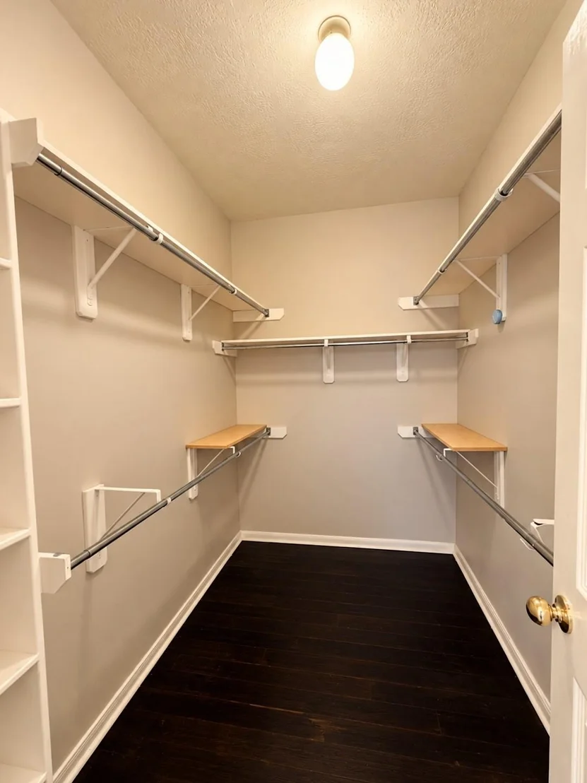 Photo of 9226 Edgeloch Drive
