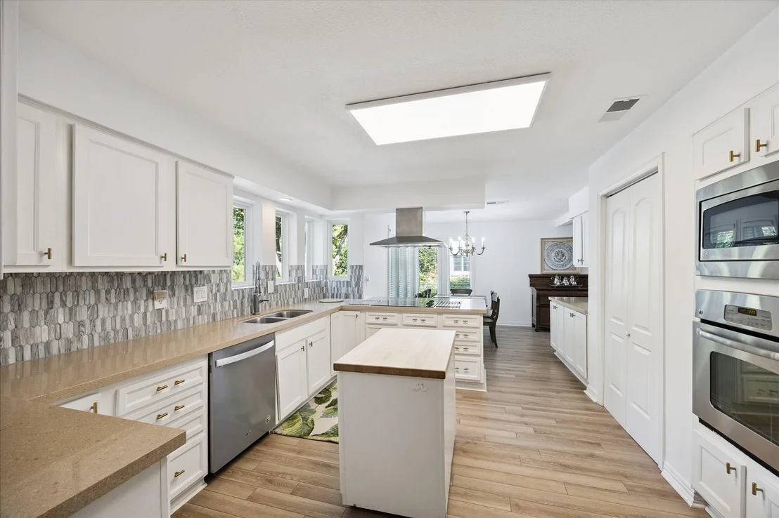 Photo of 7807 Del Rey Lane