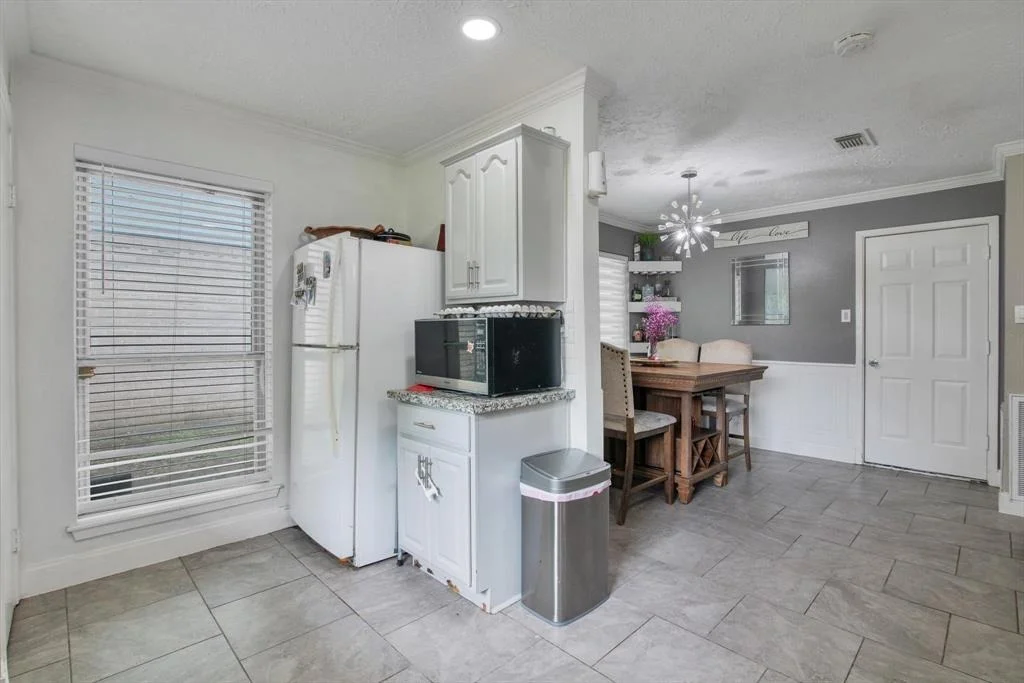 Photo of 21214 Castlemont Lane
