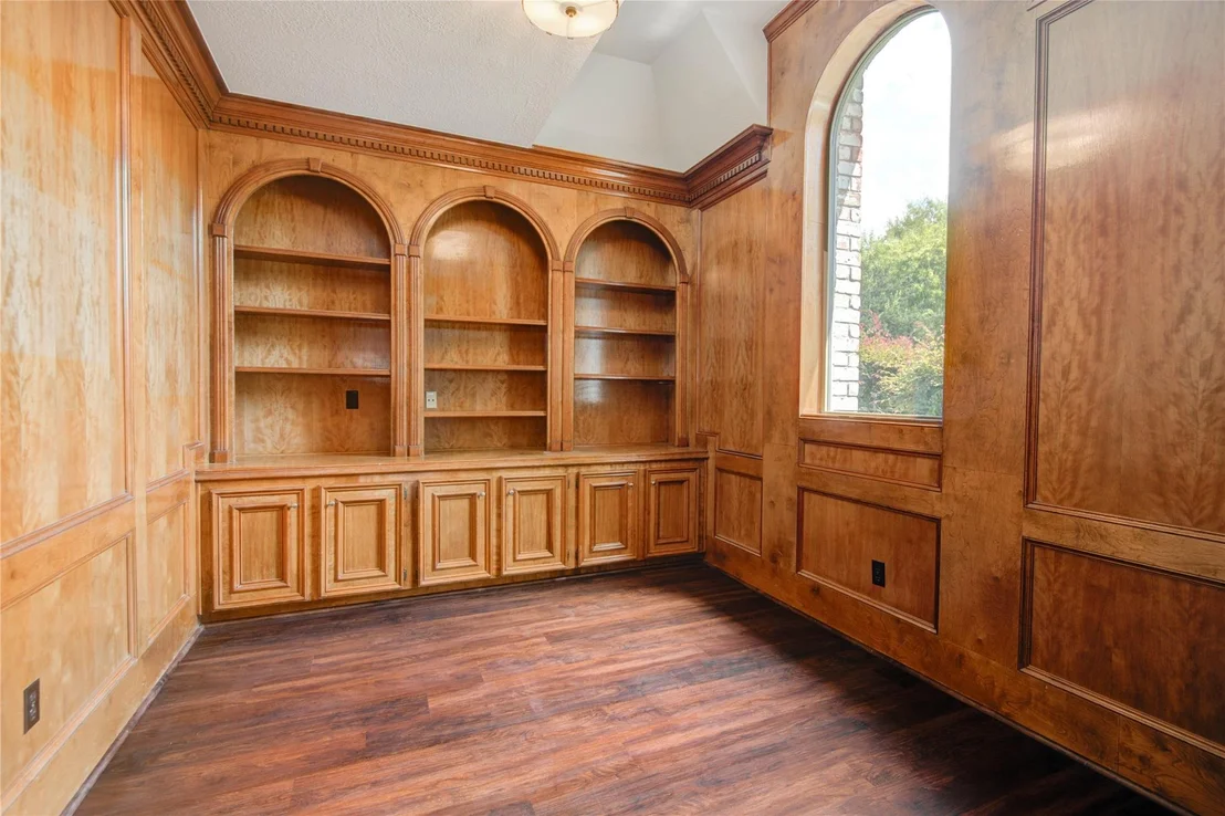 Photo of 8114 Hidden Trail Lane