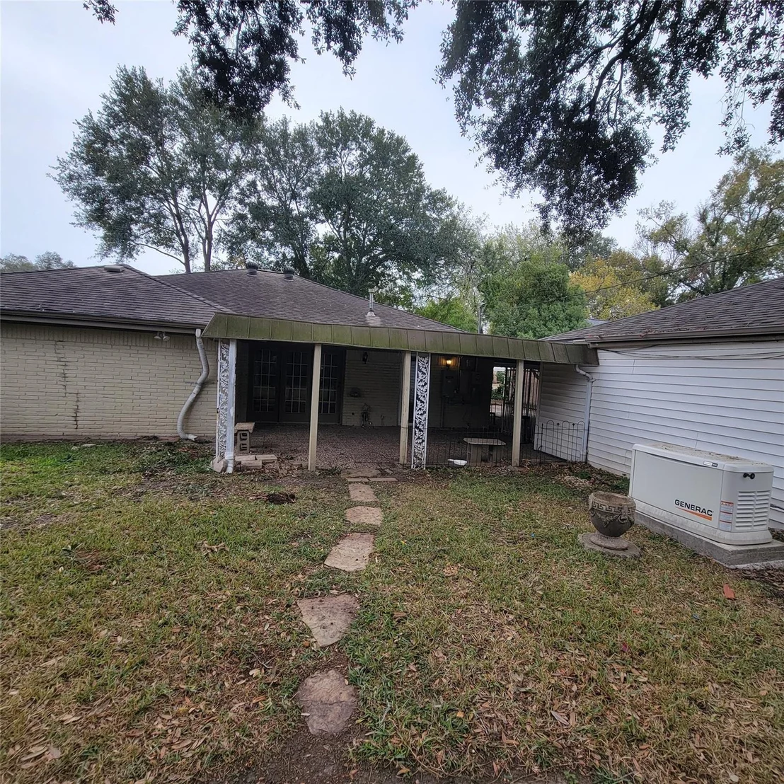 Photo of 5718 Burlinghall Drive