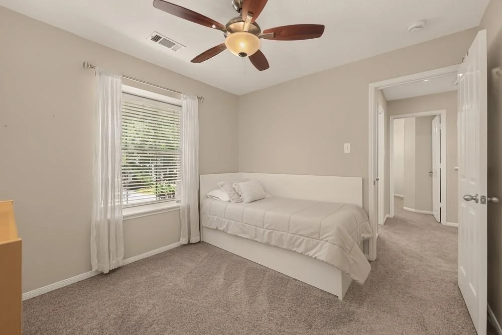 Photo of 51 E Autumn Branch Circle