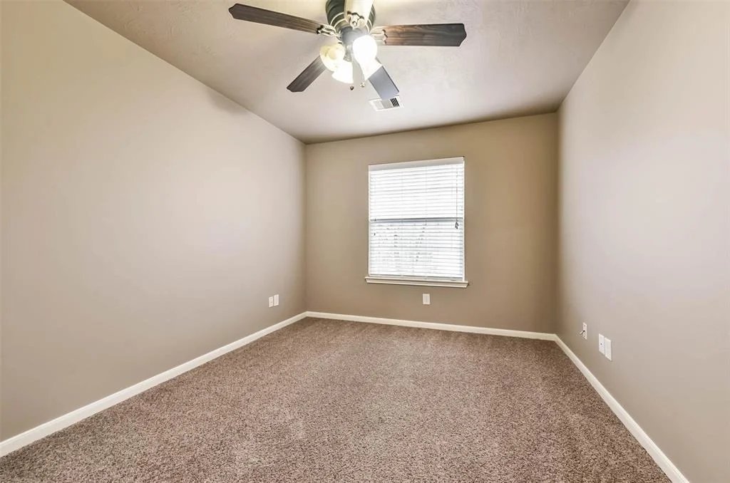 Photo of 1517 Glen Oaks Drive