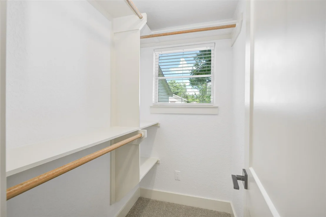Photo of 214 2nd Street