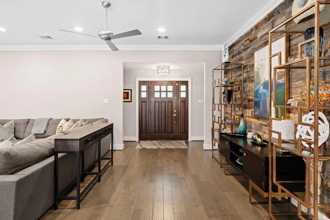 Photo of 5438 Dumfries Drive