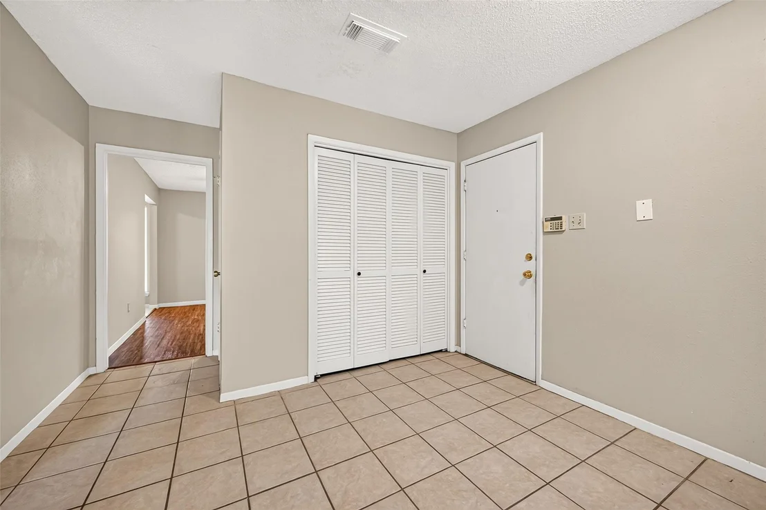 Photo of 18534 Sweetmeadow Drive