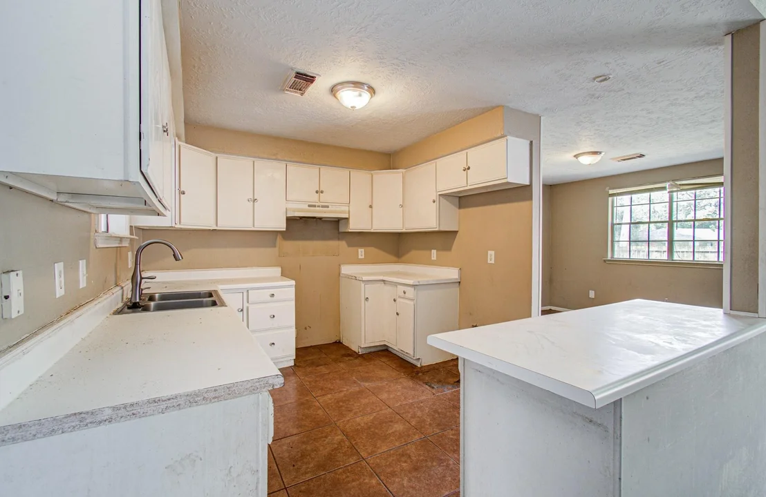 Photo of 6218 Forestgate Drive