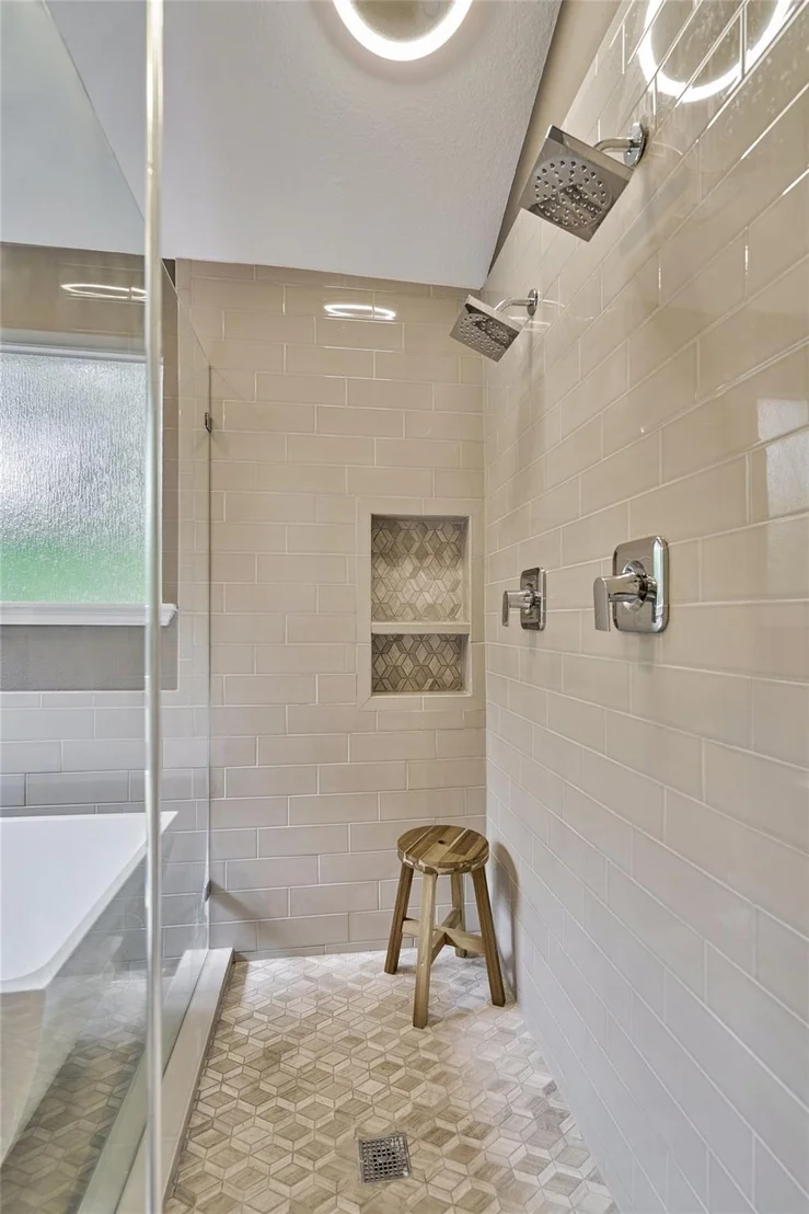 Photo of 38 E Gaslight Place