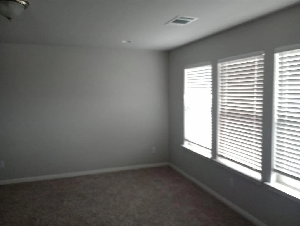 Photo of 336 Mclintock Road