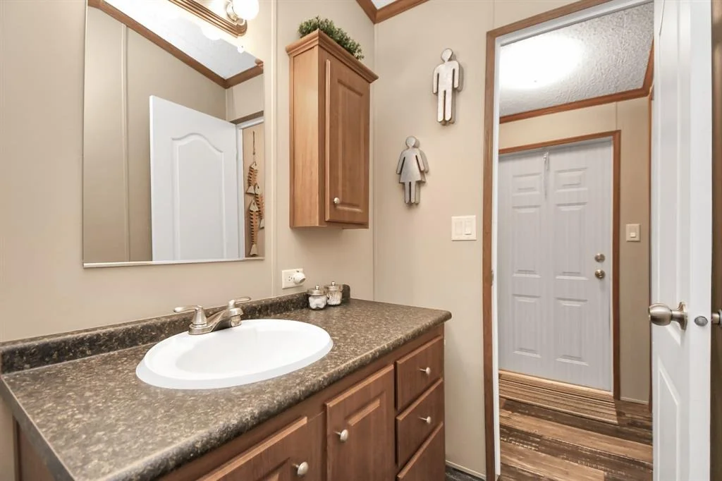 Photo of 226 Moore Road