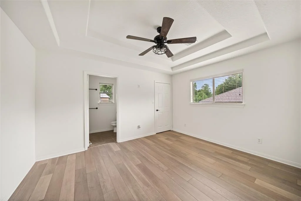 Photo of 10621 Royal Adrian
