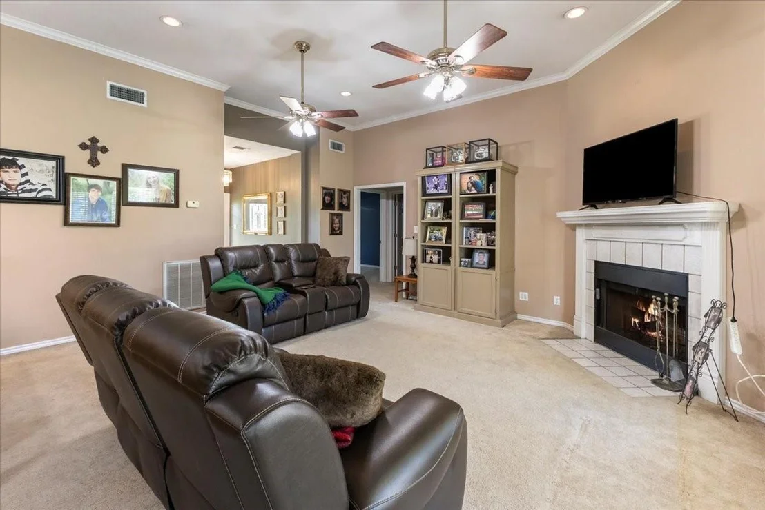 Photo of 544 Meadow Lane