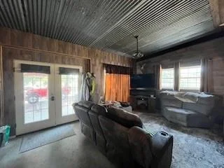 Photo of 325 Apache Drive S