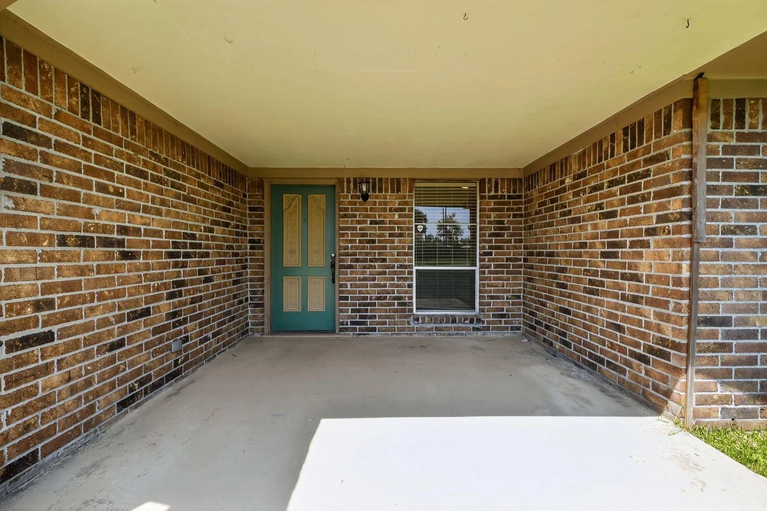 Photo of 206 Staples Drive
