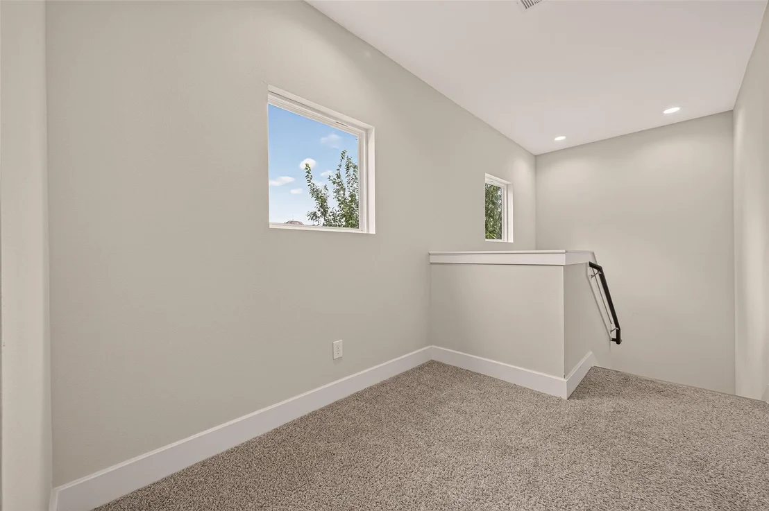 Photo of 3350 Pinemont Drive