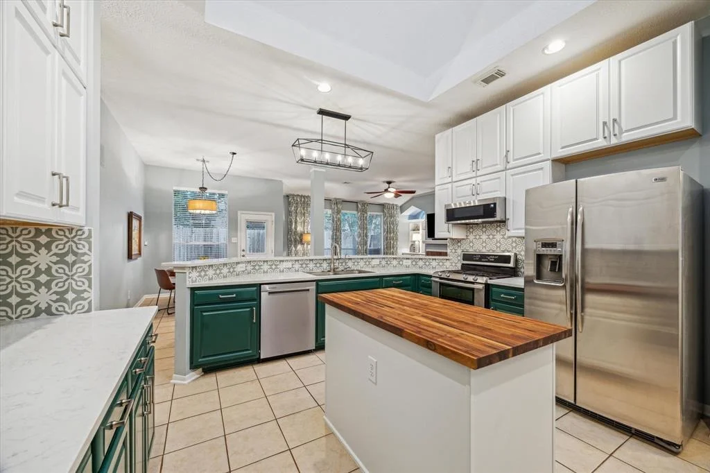 Photo of 1923 Kelona Drive