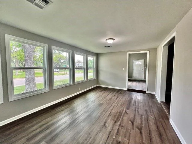 Photo of 312 2nd Street