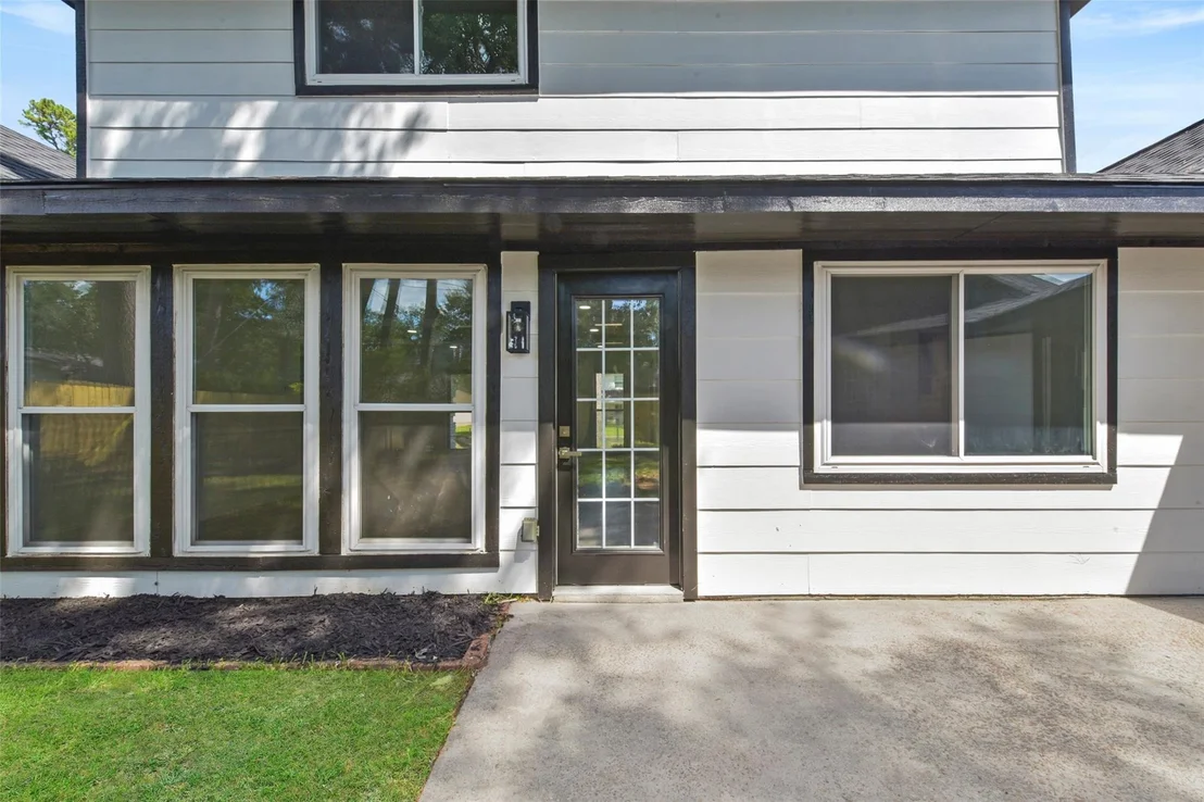 Photo of 3834 Gladeridge Drive