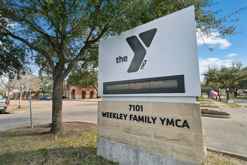 Photo of 3738 Blue Bonnet Boulevard