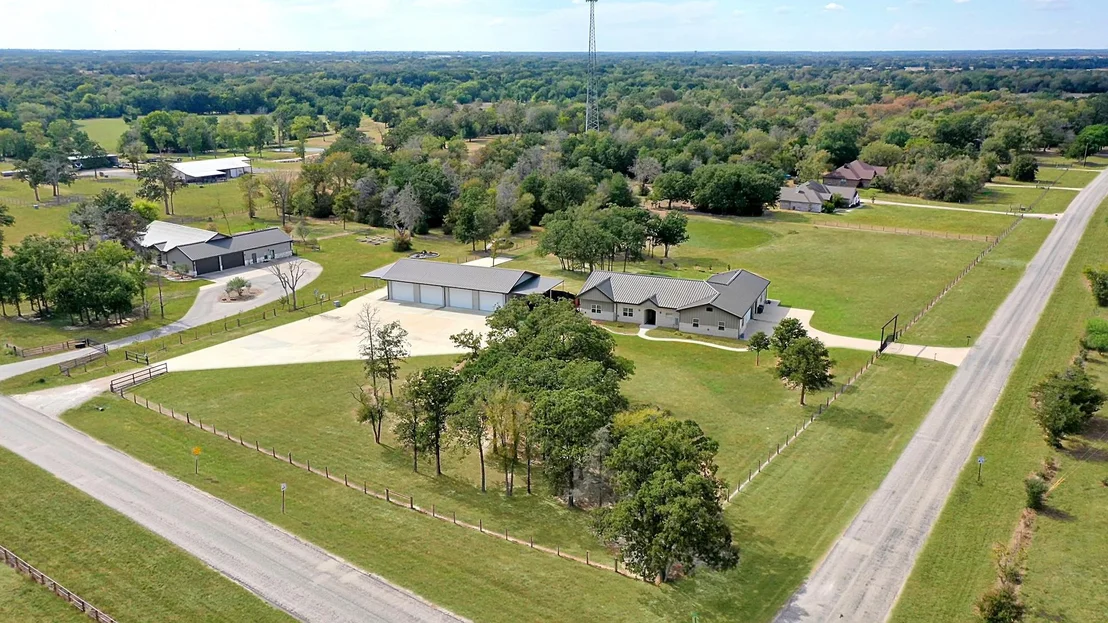 Photo of 5792 Andert Road