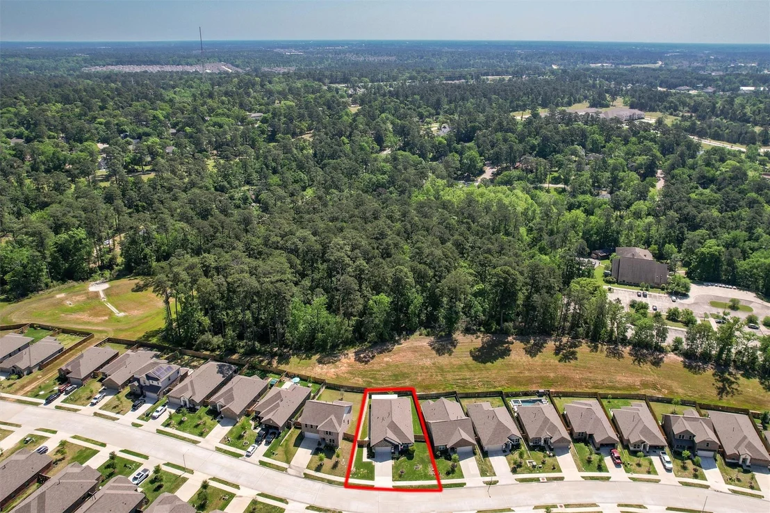 Photo of 954 Golden Willow Lane
